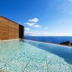 伊豆 熱川プリンスホテルの絶景温泉&絶品グルメにリピーター爆増中! 近い旨い非日常、お部屋や最上階 天空露天風呂からみえる景色が……