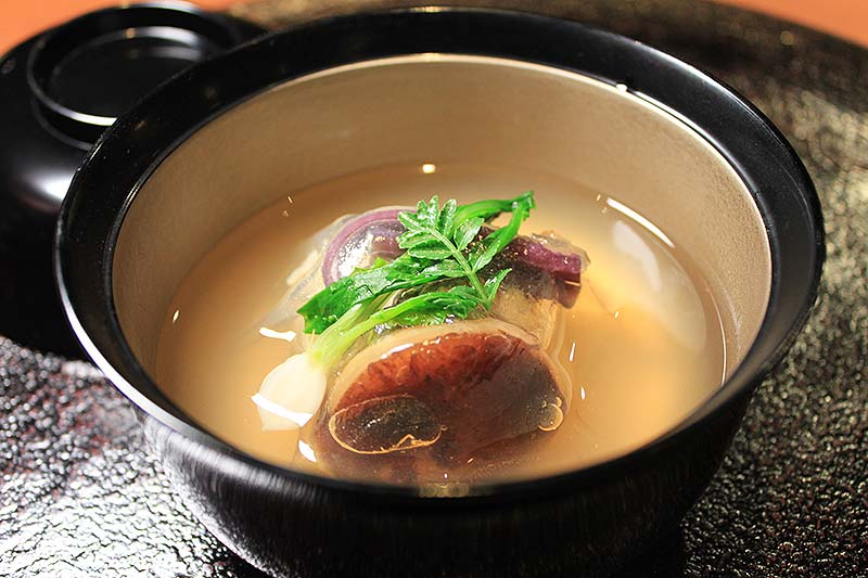 千葉 松戸駅前「懐食みちば」で道場六三郎の極上夜席を体感！ 前菜 御椀 刺身 焼物 煮物 小鉢 茶漬 水菓子 そのすべてに感動と衝撃、和の鉄人の想いを受け継ぐ愛弟子が描く至福時間に拍手喝采！