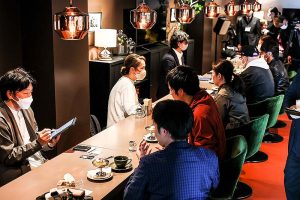 Hakuhodo DY Matrix「100年生活者研究所」を設立、人生100年時代の幸せをつくりだす語り場のカフェを東京 巣鴨地蔵通り商店街にオープン！ シニアの声を聞き、デジタルを活用し多面的にサポート