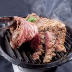 四谷三丁目駅・徒歩2分 大人気のブランド肉の無限食べ放題企画が4/1スタート! 仙台駅の系列店では4/6~ <駅近グルメ>
