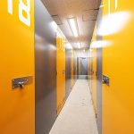 ハローストレージのエリアリンクが世界展開めざし欧米へ進出_自社トランクルームの優位性、年15%成長継続させ7年後20万室&営業利益100億円めざす戦略などを鈴木代表が語る