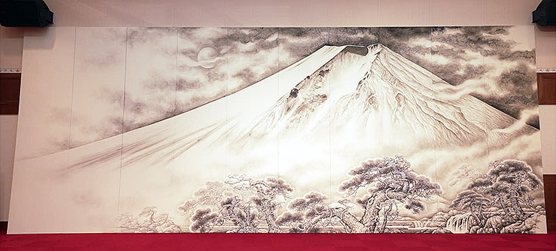 曹亜鋼の日本最大 水墨画に小室哲哉も「作品に没入できるような音で