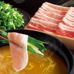 しゃぶしゃぶ温野菜に冬の新作、北海道産ブランド豚「京都九条ねぎとゆめの大地豚しゃぶ」12/6登場！ 旬の京都産九条ねぎと生姜香る焼きあごだしで食べる極上冬鍋を、忘年会幹事さん要チェック！