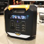 BougeRV 初 半固体電池搭載 ポータブル電源「BougeRV Rover 2000」に個人 企業 団体が注目する理由_長寿命&高安全性で最大2200W、3つの充電ルートと1.2時間 80% 急速充電、EPS機能で急な停電でも作業続行