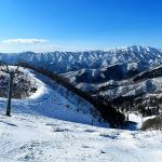滋賀県 米原駅&醒ヶ井駅は絶対に途中下車、琵琶湖と伊吹山がつくる絶景へ! 新幹線 東海道線 北陸線 近江鉄道がおりなす鉄道風景で極上リラックス、中山道 醒井宿 で絶品ニジマス料理もマスト