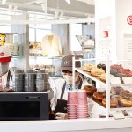 グラニフ東京 graniph Tokyo が楽しすぎる！ グラニフ史上最大面積の旗艦店が東京 原宿にオープン、ここでしか手に入らないヱヴァ＆グレムリン限定アイテムやカフェ＆ビューティフルシャドードーナツに注目！