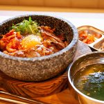 松屋フーズの新業態「トゥックン²」東京都羽村市に1号店が登場 韓国料理ファンのニーズ拾う