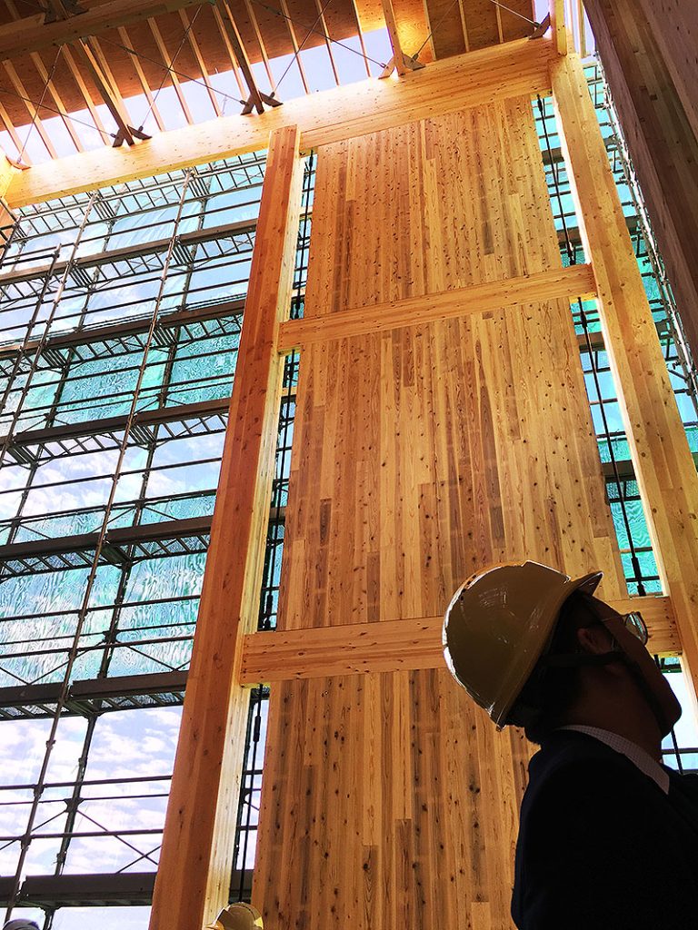 ポラスグループ 最大規模 木造建築拠点 魅力情報発信空間「ポラステクノシティ」で木造非住宅事業を加速、高さ 12m 耐力壁＋ブレース構造 広範囲 高強度 水平構面で巨大空間を木造でつくる！