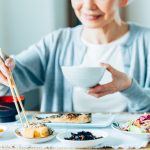 ニッスイが食生活の実態を調査!シニアは「栄養バランス」を重視。70代の方が健康意識高め