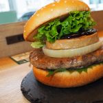 フレッシュネスが投入した「グラフォア」とは?大人気「神戸牛バーガー」に更なる味革命をもたらす新星の正体