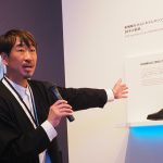 「ASICS RUNWALK」の歴代モデルを展示 11年ぶりの「新作」も一部公開 銀座で25日まで期間限定ギャラリー展