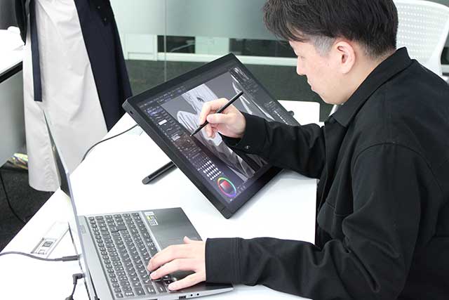 ワコム液晶ペンタブレット Wacom Cintiq 16 / 24 / 24 touch 6