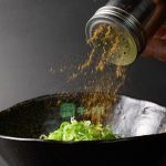 広島の痺れる旨さ!「キング軒」が外苑前に上陸!絶品汁なし担担麺で夏を乗り切れ!