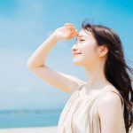 夏の紫外線対策は「塗る」だけじゃない!ロート製薬とグリコが提案する、内外からのWケアで美と健康を守る新常識