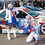 10/18「Yupiteru presents お台場痛車天国2025 AUTUMN」@東京お台場で痛車1000台とコスプレイヤーのマリアージュを間近に体感！　人気声優やアイドルも駆けつけ秋のBig野外フェスに