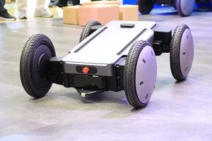 Hyundai ヒョンデ 自律型モビリティロボット MobED モベッド量産モデルを2025国際ロボット展 12/3～12/6 ＠東京で公開中　商用と研究用の2種展開　2026年2月 韓国発売 2027～世界展開