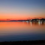 島根県 宍道湖を行く旅　地元で育った柿をお土産＆思い出に♪ うまいし安いし　国道431号 湖北線を走るドライブ時間もおすすめ◎　NHK朝ドラ「ばけばけ」舞台を旅する“とっておきグルメ”