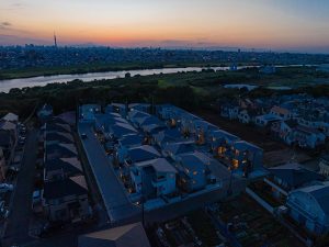 ポラスガーデンヒルズ 新築戸建住宅 千葉 NOEN ノエン 市川 21棟のうち残り数棟 販売中 即入居可　23ｍ高台の浸水被害ない風致地区に立地　散歩道 植栽 飛び石 畑 森が有機的につながる居住空間◎