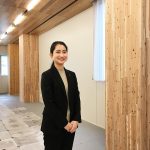 中央日本土地建物　自社保有林の木材を使って建てた木造化 木質化 中規模オフィスビル「REVZO 新橋」の注目度　風 光 緑 木が持つ本質的価値を感じながら快適に働ける仕事空間がここに誕生